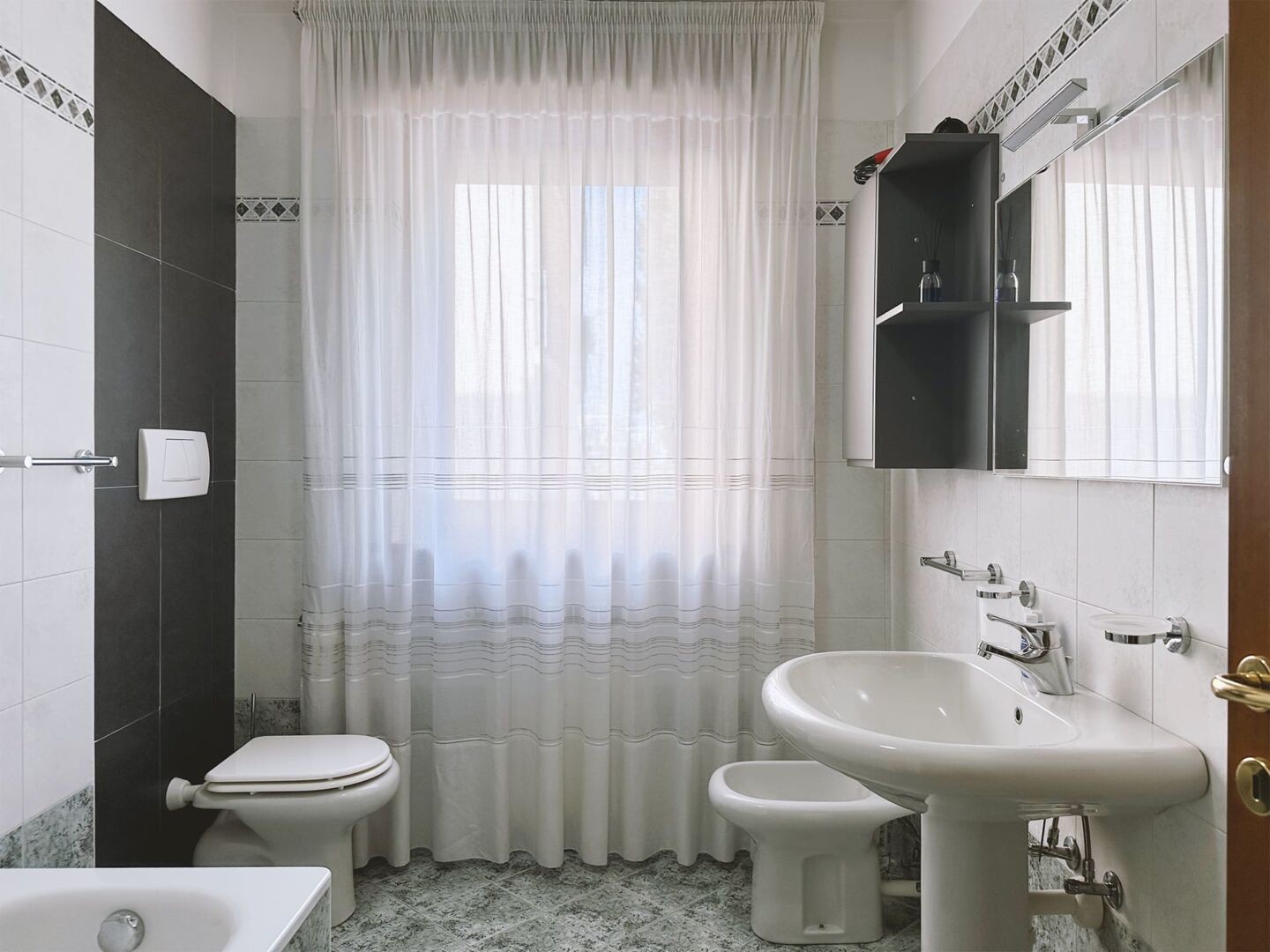 13 bagno
